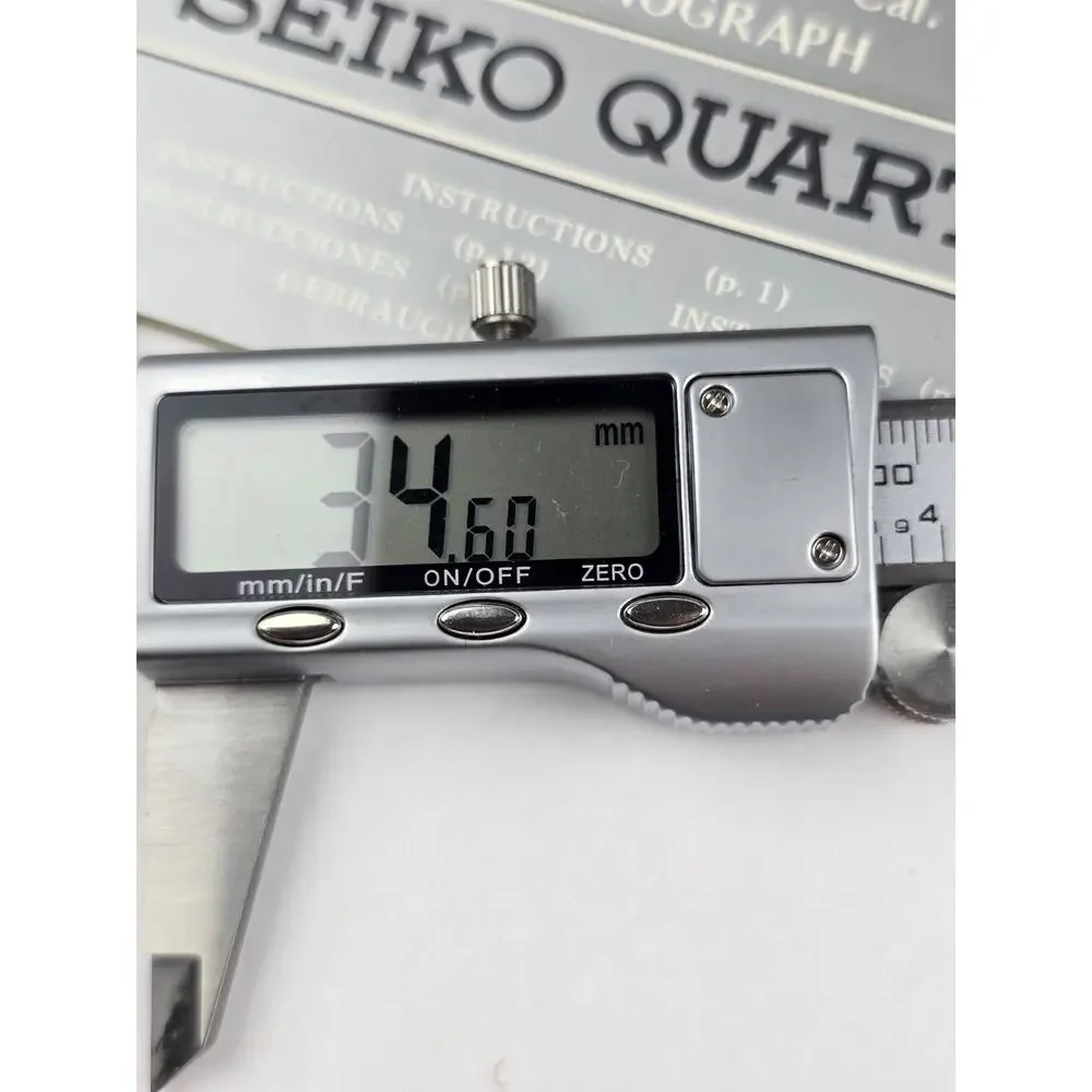 Vintage Seiko A927-5010 Digital Chronograph Day Date w/ box Clean! -need battery